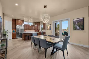 61649 Hosmer Lake Dr, Bend, OR 97702 - Photo 42