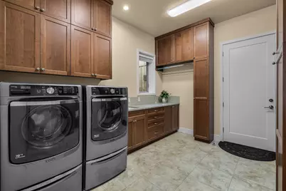 61649 Hosmer Lake Drive, Bend, OR 97702 - Photo 28