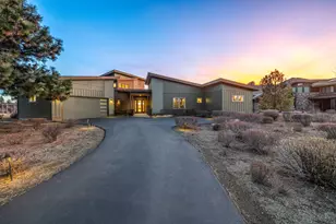 61649 Hosmer Lake Dr, Bend, OR 97702 - Photo 44