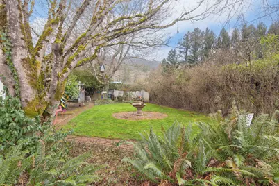753 W Evans Creek Road, Rogue River, OR 97537 - Photo 28