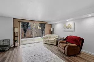 1111 Stevens St, Medford, OR 97504 - Photo 6