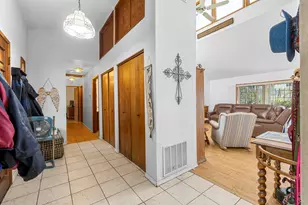 342 Buysman Way, Grants Pass, OR 97526 - Photo 8