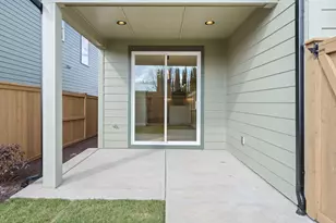 21165 NE Beall Dr, Bend, OR 97701 - Photo 38