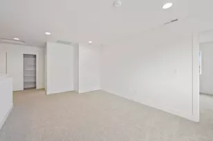 21165 NE Beall Dr, Bend, OR 97701 - Photo 22