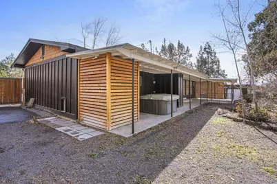 1199 SW Canyon Drive, Redmond, OR 97756 - Photo 32