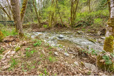 13645 E Evans Creek Road, Rogue River, OR 97537 - Photo 18