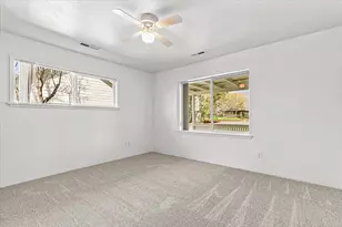 4127 Fern Valley Rd, Phoenix, OR 97535 - Photo 28