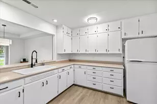 4127 Fern Valley Rd, Phoenix, OR 97535 - Photo 18