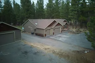 15784 Lava Dr, La Pine, OR 97739 - Photo 6