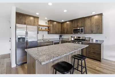 1619 S Columbus Avenue, Medford, OR 97501 - Photo 10