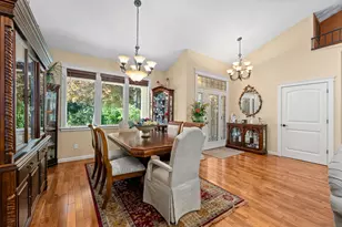 1260 Pinecrest Dr, Grants Pass, OR 97526 - Photo 10