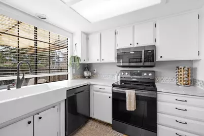 3208 Burton Drive, Medford, OR 97504 - Photo 10