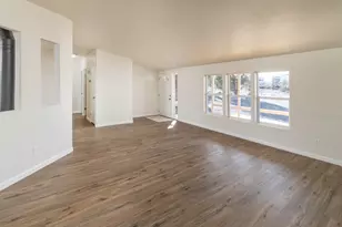 10113 SE Ridge View Rd, Prineville, OR 97754 - Photo 12