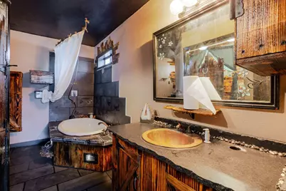 940 NE Purcell Boulevard, Bend, OR 97701 - Photo 42