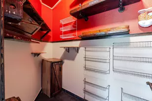 940 NE Purcell Blvd, Bend, OR 97701 - Photo 40