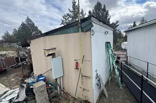 8685 Sisters View Pl, Terrebonne, OR 97760 - Photo 24