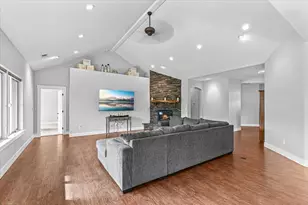 985 Callaway Dr, Medford, OR 97504 - Photo 14