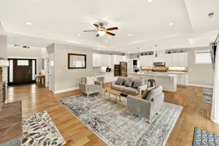 988 Pumpkin Rdg, Eagle Point, OR 97524 - Photo 12