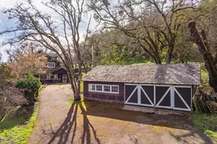 4132 Livingston Rd, Central Point, OR 97502 - Photo 4