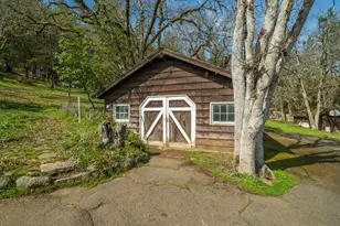 4132 Livingston Rd, Central Point, OR 97502 - Photo 54