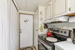 6901 Old Stage Rd, Central Point, OR 97502 - Photo 4