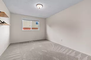 2854 Yvonne Rd, Medford, OR 97504 - Photo 30