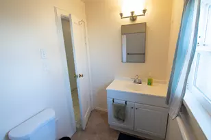 398 SE Court St, Prineville, OR 97754 - Photo 14