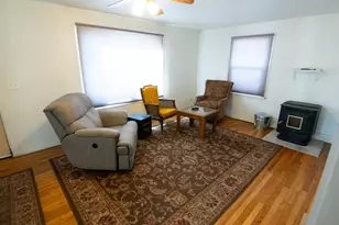 398 SE Court St, Prineville, OR 97754 - Photo 4