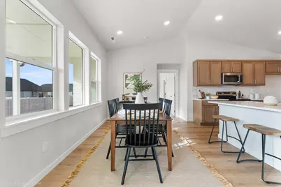 2460 Yamsay Drive #75, Medford, OR 97504 - Photo 6