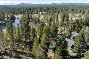 57985 Silver Fir Circle, Sunriver, OR 97707 - Photo 2
