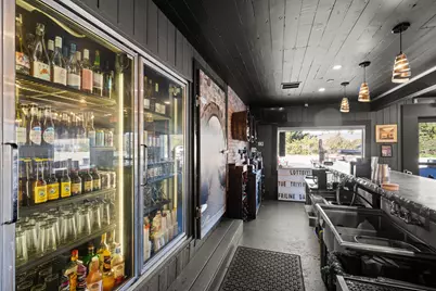 2039 Redwood Avenue, Grants Pass, OR 97527 - Photo 12