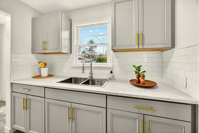 820 Broad Street, Medford, OR 97501 - Photo 10