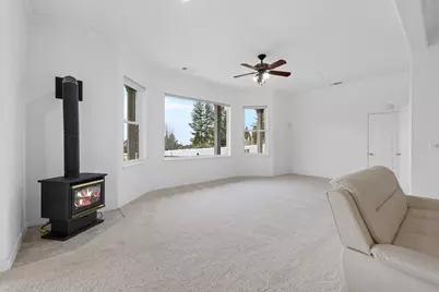 1501 Satellite Drive, Medford, OR 97504 - Photo 34