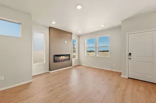 62747 Eagle Rd, Bend, OR 97701 - Photo 2