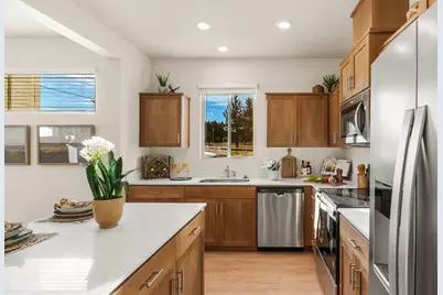 62747 Eagle Road, Bend, OR 97701 - Photo 10