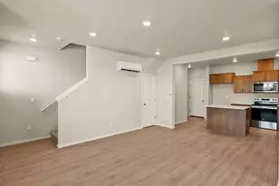 62747 Eagle Rd, Bend, OR 97701 - Photo 4