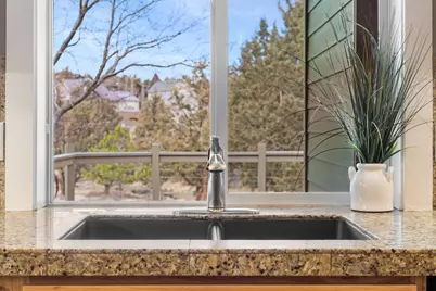 447 Highland Meadow Loop, Redmond, OR 97756 - Photo 18