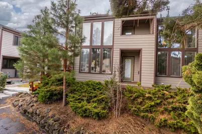2153 NW Hill Street #4, Bend, OR 97703 - Photo 1
