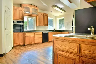 195 Turnagain Drive, Selma, OR 97538 - Photo 18