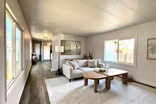 6175 SW McVey Ave, Redmond, OR 97756 - Photo 2