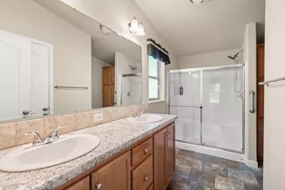 120 Siskiyou Drive, Grants Pass, OR 97526 - Photo 22