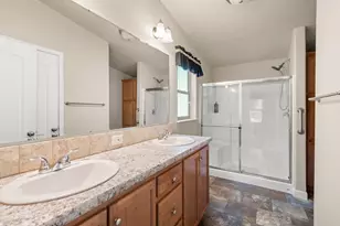 120 Siskiyou Dr, Grants Pass, OR 97526 - Photo 22