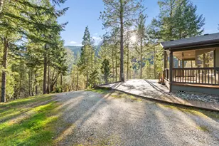 120 Siskiyou Dr, Grants Pass, OR 97526 - Photo 30