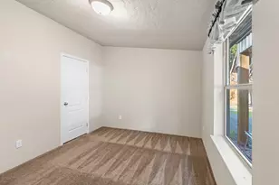 120 Siskiyou Dr, Grants Pass, OR 97526 - Photo 18