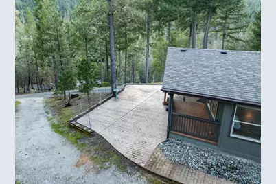 120 Siskiyou Drive, Grants Pass, OR 97526 - Photo 52
