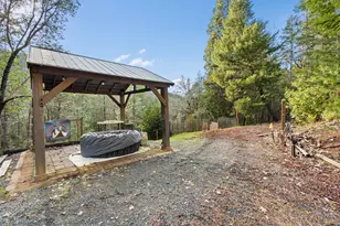 120 Siskiyou Dr, Grants Pass, OR 97526 - Photo 40