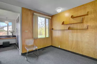 211 S Groveland Avenue, Medford, OR 97504 - Photo 32