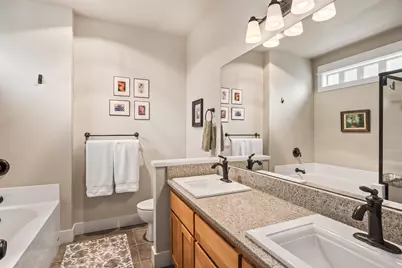 11234 Bunk House Lane, Redmond, OR 97756 - Photo 16