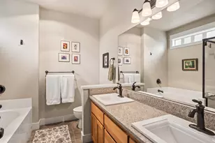 11234 Bunk House Ln, Redmond, OR 97756 - Photo 16