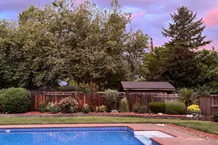 349 Lindero Ave, Medford, OR 97504 - Photo 68